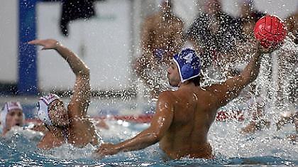 Βουτιά… για την πρώτη κούπα