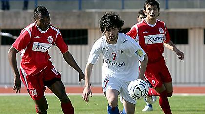 Ασταμάτητος ο Πανσερραϊκός