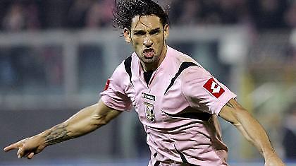 Τζίλι: «Μας ενδιαφέρει ο Αμάουρι»