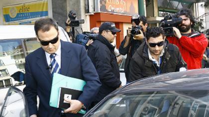 «Έφοδος» εισαγγελέα…