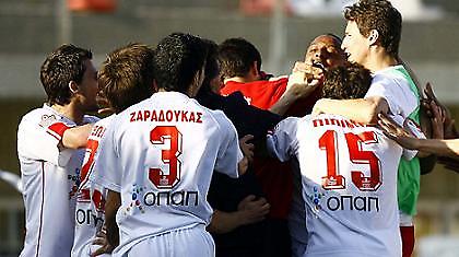 Όρθιος και στην Καισαριανή ο Πανσερραϊκός