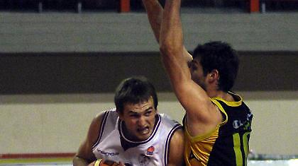 A1: Ανακοίνωση-«αποθέωση»