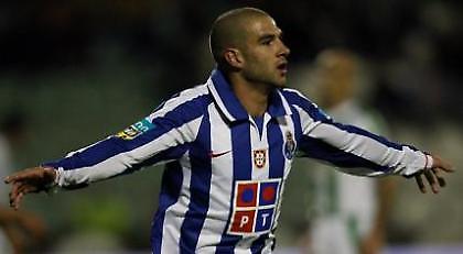 Superliga: Το βιολί της η Πόρτο, δεύτερη η Γκιμαράες