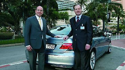 Και ο πρίγκιπας Αλβέρτος με BMW Hydrogen 7