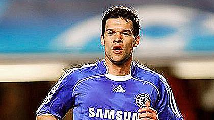 «Χείρα βοηθείας» από Μπάλακ σε Γκραντ