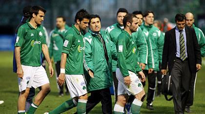 Θέλει νίκη πριν τα πλέι οφ