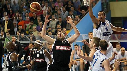 Είναι ακόμη ζωντανός!