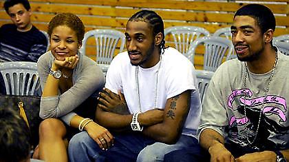 Τους πήραν με τις πέτρες