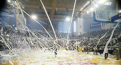 Ευτυχισμένοι και οι δυο...