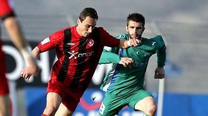 Κοντά σε δύο