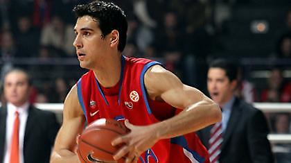 Στην… γωνία για Ζήση