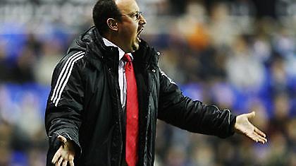 Μπενίτεθ: «Ο Ντρογκμπά ‘βουτάει’»