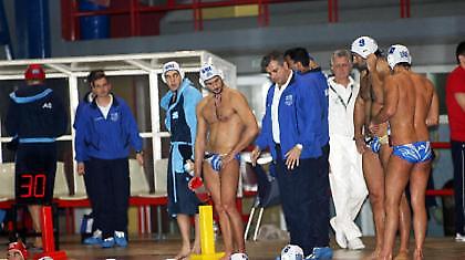 Καμπ χωρίς βασικούς…