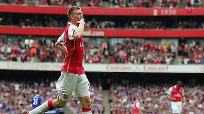 Premier League: «Κανονιά» για την 2η θέση