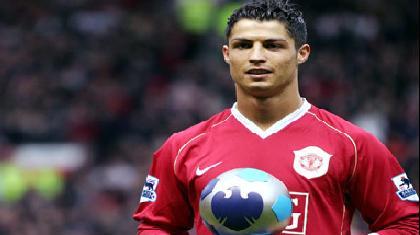 Τρίτωσαν οι βραβεύσεις για τον Κ.Ρονάλντο