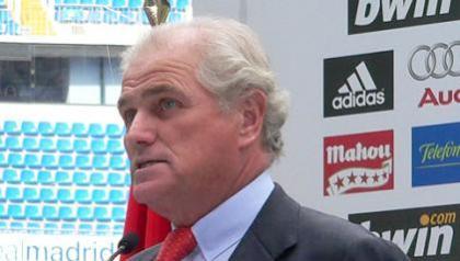 Καλντερόν: «Τρεις μεταγραφές και καλές»