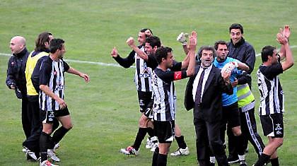 «Γκέλες» για τους δύο πρωτοπόρους, νίκη για τον ΠΑΣ