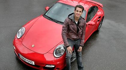 Ο Αντριαν Σούτιλ με Porsche 911 Turbo