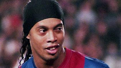 «Φουλάρει» για Ροναλντίνιο η Μίλαν