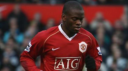 Πιο κοντά στην έξοδο ο Σαχά