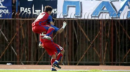 «Αγκαλιά» με την άνοδο Πανσερραϊκός και Θρασύβουλος