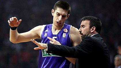 Προς αποχώρηση ο Πελεκάνος