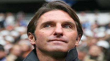 Ο Λαμπαντία νέος τεχνικός της Λεβερκούζεν