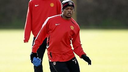 «Δένει» Εβρά η Μάντσεστερ