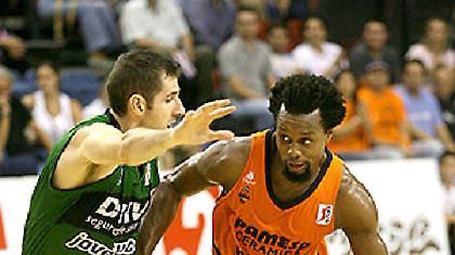 Παραμένει «νυχτερίδα»…