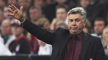 Αντσελότι: «Θα μείνω στη Μίλαν 150%»