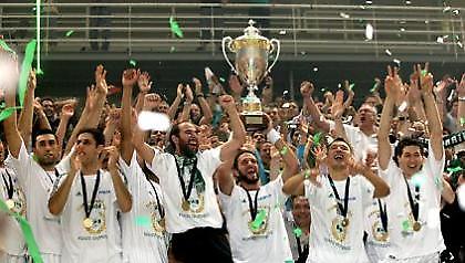 Στο θρόνο του!