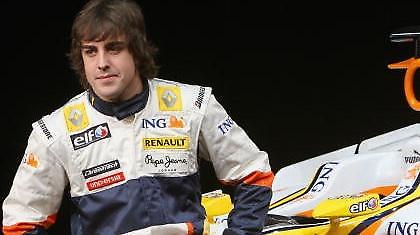 Αλόνσο: «Φήμες τα όσα ακούγονται για Ferrari»