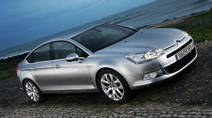 Λάβετε θέσεις…