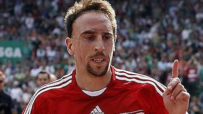 «Χρυσώνει» τον Ριμπερί η Τσέλσι