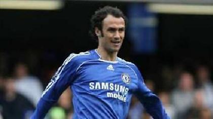 Καρβάλιο: «Θα μου άρεσε να προπονούμαι με τον Μουρίνιο»