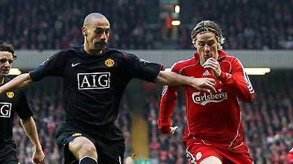 Φέρντιναντ: «Δεν μπορεί να ζήσει χωρίς την μπάλα ο Φέργκιουσον»