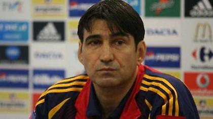 Παραμένει στον πάγκο της Ρουμανίας ο Πίτουρκα