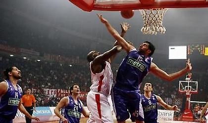 Πήρε Μαρκ Τζάκσον η Ούνιξ