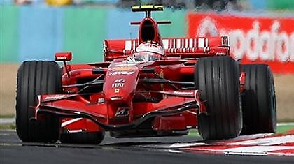 Το 1-2 η Ferrari, την pole position ο Ράικονεν