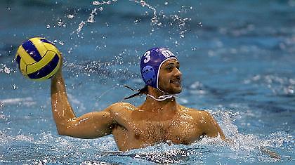 «Σεφτέ» για τους άνδρες στο πόλο