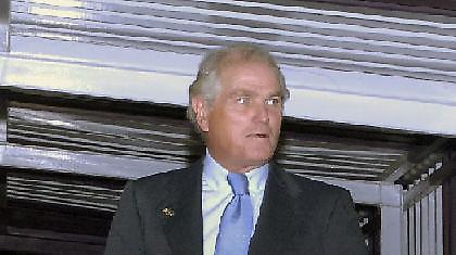 Καλντερόν: «Δεν πουλάνε, δεν αγοράζουμε»