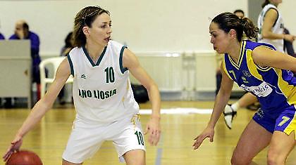 Στον Αθηναϊκό η Βολονάκη