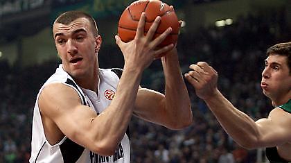 Και με τη... βούλα «πράσινος» ο Πέκοβιτς