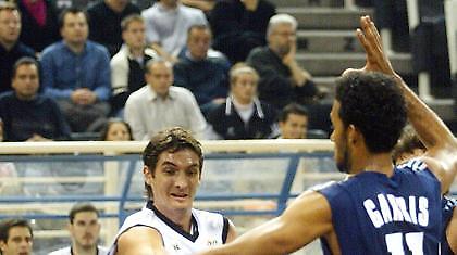 Παραμένει ο Γκάρις