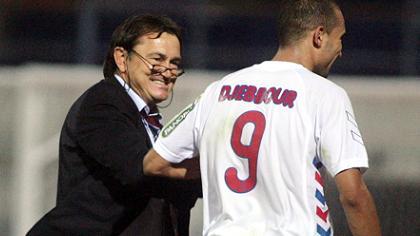 Λίνεν: «Δεν θέλει να καταστρέψει την καριέρα του ο Τζεμπούρ»