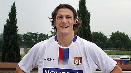 Το «παλεύει» για Σκιλατσί η Σεβίλλη