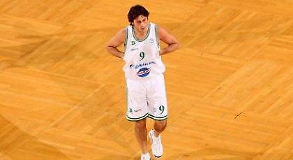 Πήρε Μορντέντε και Φιλόι η Αρμάνι Μιλάνο