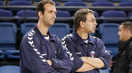 Α1: Επίσημο τέλος για Χουγκάζ και Κουστένη