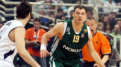 Η Μπαρτσελόνα θέλει «Σάρας», αλλά εκείνος τον ΠΑΟ