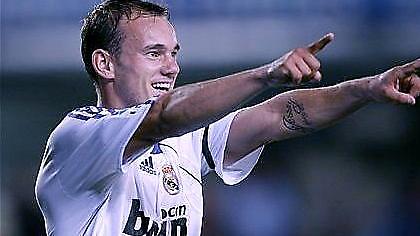 Σνάιντερ: «Θέλει Ρεάλ ο Φαν Ντερ Φάαρτ»